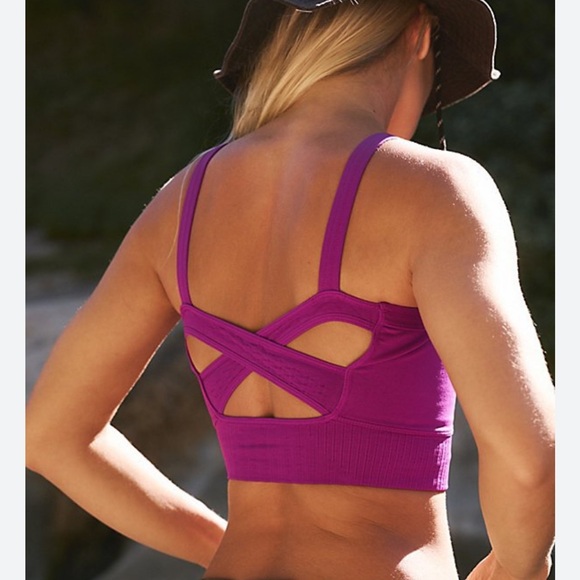 Free people Movement good Karma Scoop neck Sportbra size M/L NWOT